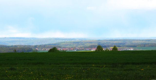 Blick nach Neunkirchen von der Guggenberger Höhe aus [zoom]