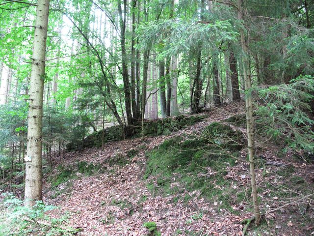Mauer im unteren Katzental